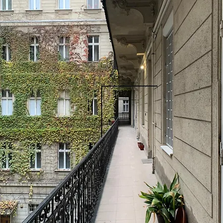 דירה Ambassador *