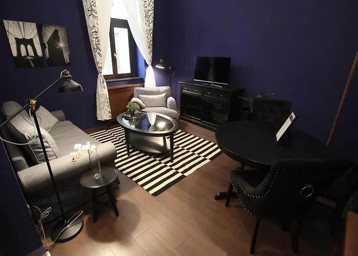 Ambassador Apartament *